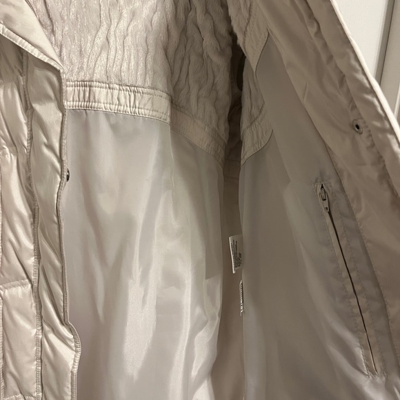 Jones New York Ladies Winter Coat Size Small - Picture 5 of 7